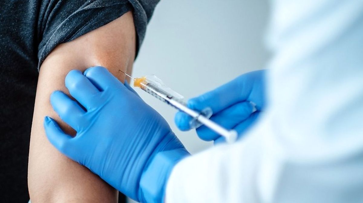 تاثیر واکسیناسیون اعضای «دو نشست» چین با واکسن «سینوفارم» در جلب اعتماد جهان