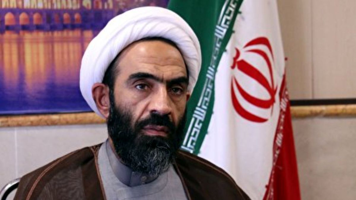 نماینده خمینیشهر: نگران استفاده شیاطین از شفافیت آرا هستیم