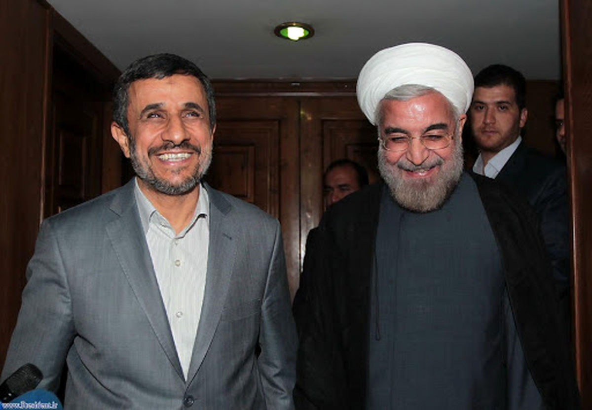 روزنامه کیهان دولت هاشمی و موسوی را در تراز انقلاب میداند، دولت احمدینژاد و روحانی را، نه