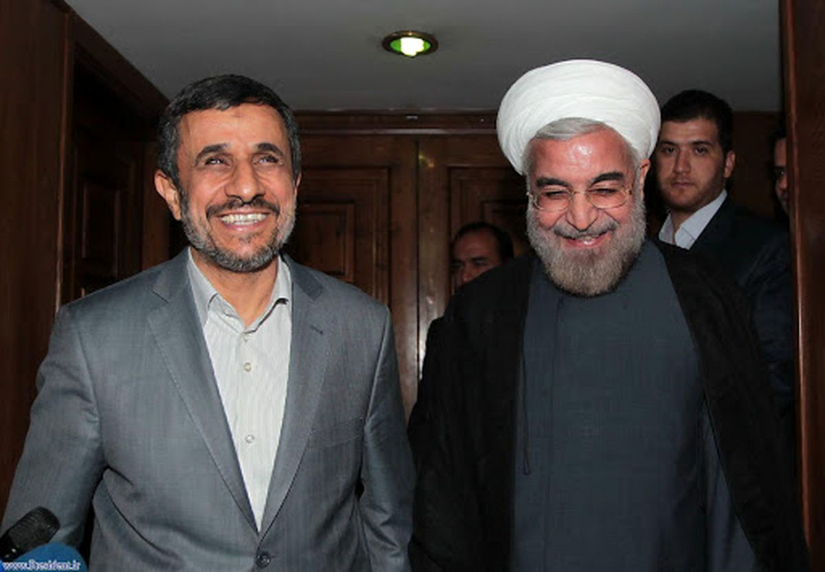 روزنامه کیهان دولت هاشمی و موسوی را در تراز انقلاب می‌داند، دولت احمدی‌نژاد و روحانی را، نه