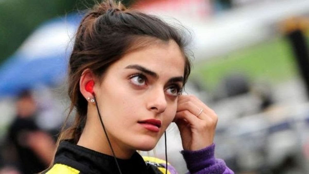 اولین راننده زن عربتبار در مسابقات نسکار شرکت کرد