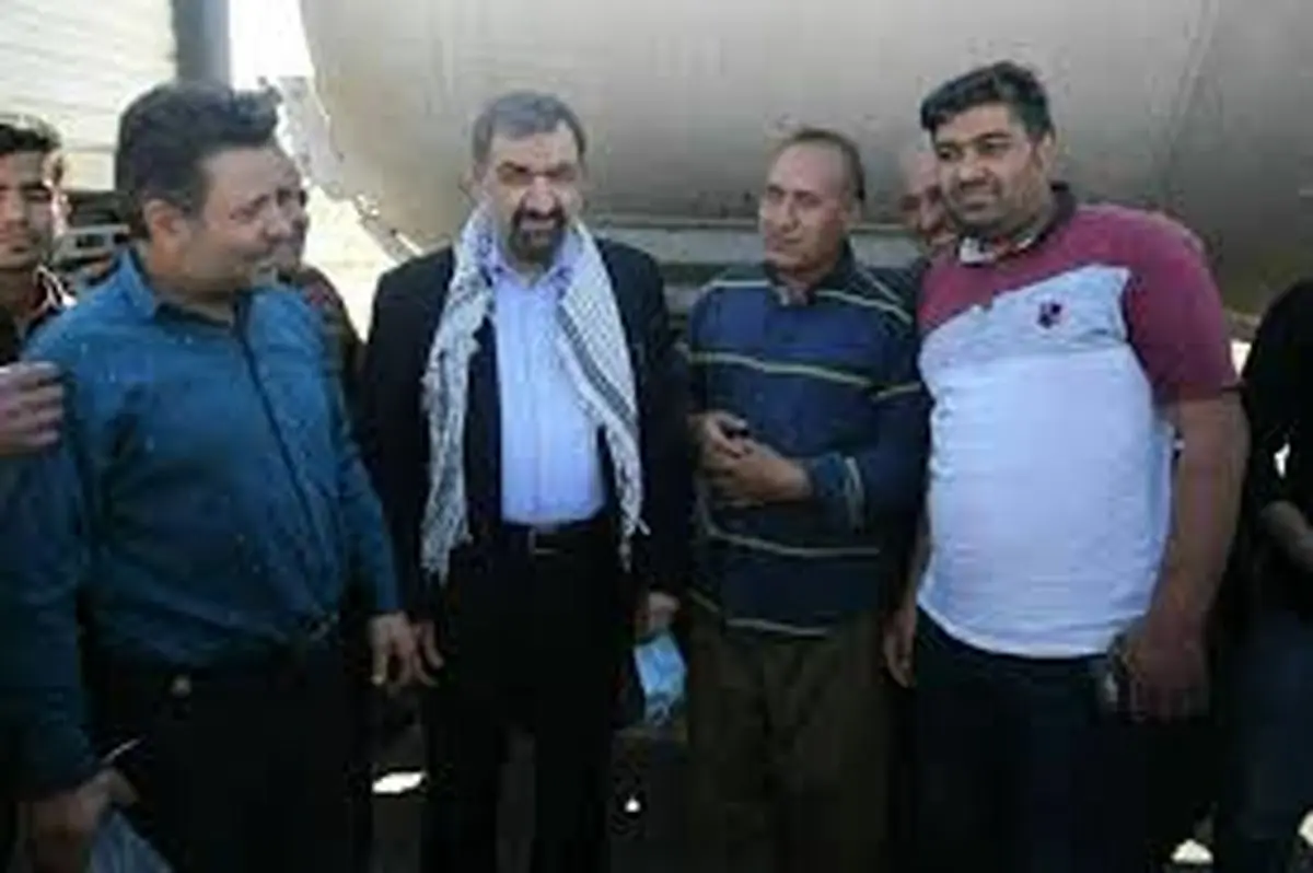 هشدار در مورد نشت گاز قبل از انفجار/ درد دل کامیوندارها در مرز دوغارون با محسن رضایی/ ویدئو