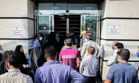 قراردادهای سفید امضای نگهبانان بانک‌ها / « نه بیمه داریم، نه عیدی، نه مرخصی باحقوق»