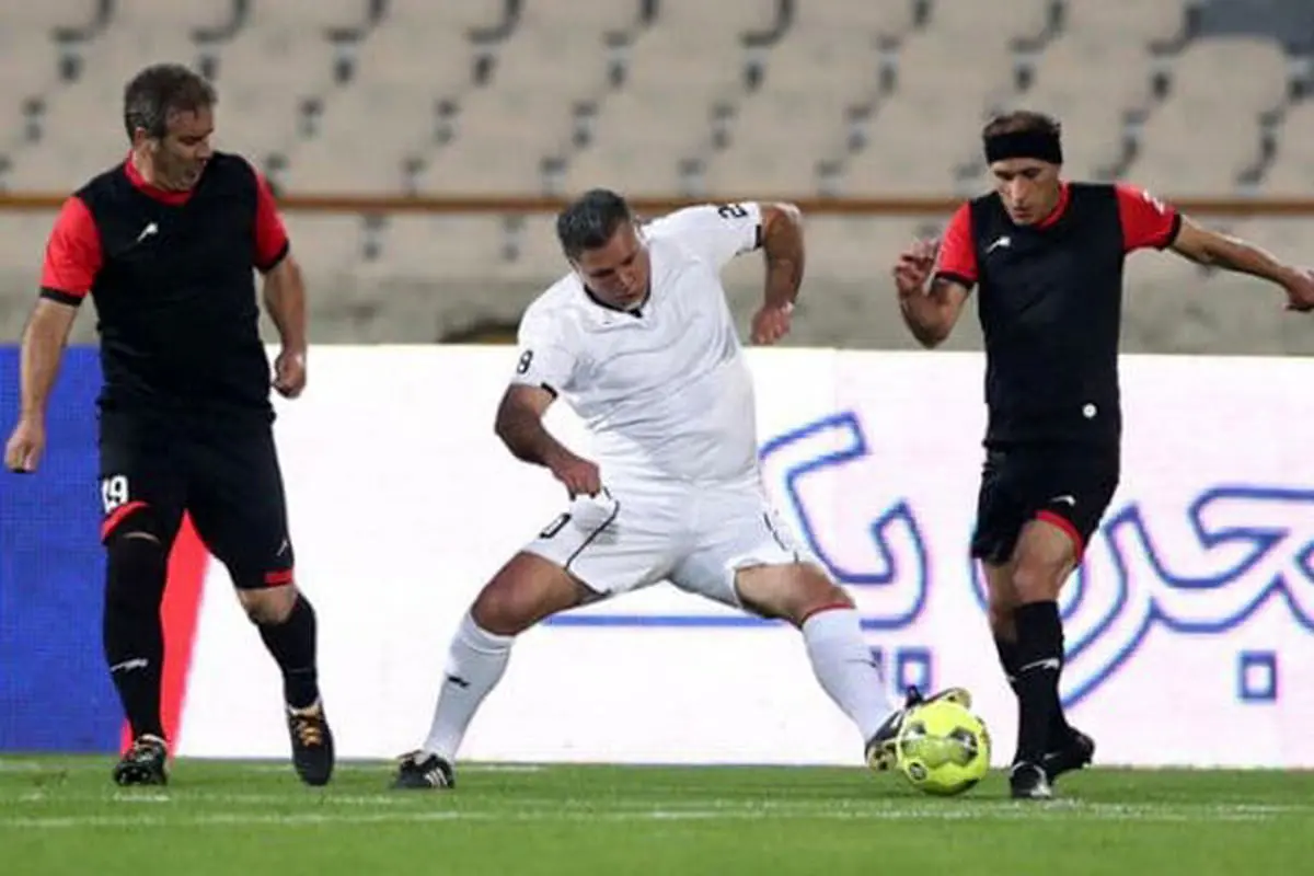 پیروزی سرخابی‌ها بر منتخب ۹۸ در دیدار یادبود میناوند و انصاریان