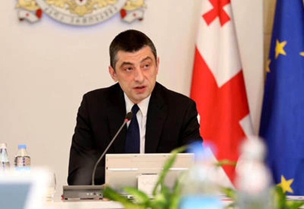 استعفای نخست وزیر گرجستان به خاطر مخالفت با بازداشت یکی از مخالفانش