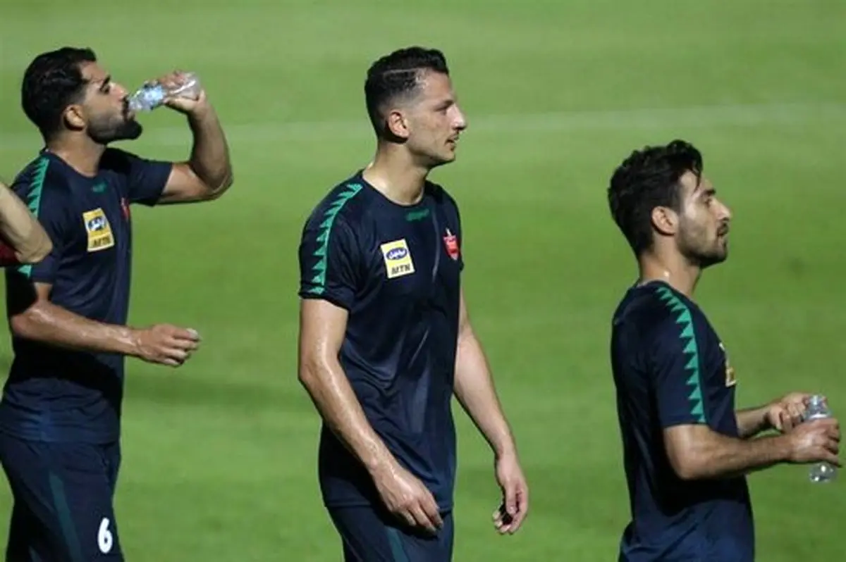 مهاجم پرسپولیس بازی با گل‌گهر را از دست داد