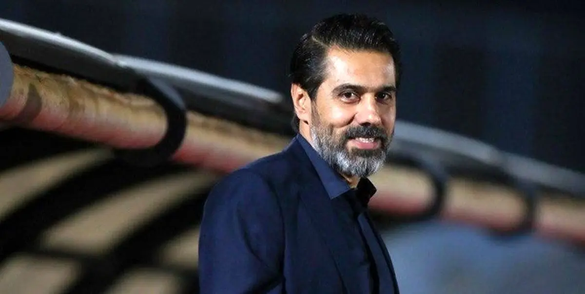 حمایت پیروانی از وزیر جوان در مقابل هجمه آبی‌ها