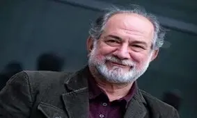 عکس زیرخاکی از آتیلا پسیانی در سال ١٣٥٨