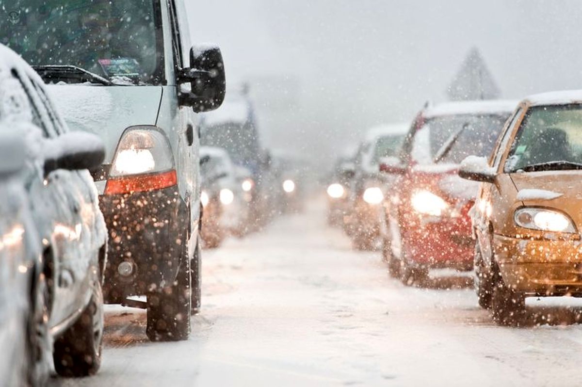 رانندگی در برف سبک چه تفاوتی با رانندگی در برف سنگین و بوران دارد؟