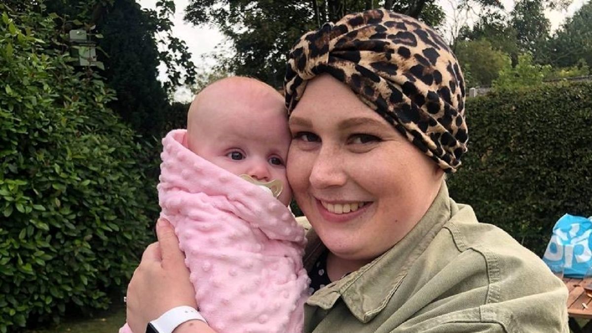 مادری که با وجود سرطان، جنینش را نجات داد