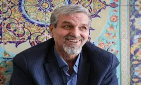 قرار نیست عقلمان را کنار بگذاریم تا خاتمی برای اصلاحات تصمیم بگیرد/ ظریف شاید نامزد اصلاح‌طلبان باشد ولی لاریجانی خیر