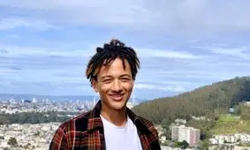 فارغ‌التحصیلی دانشجویی که در ۱۳ سالگی تازه خواندن را آموخت!