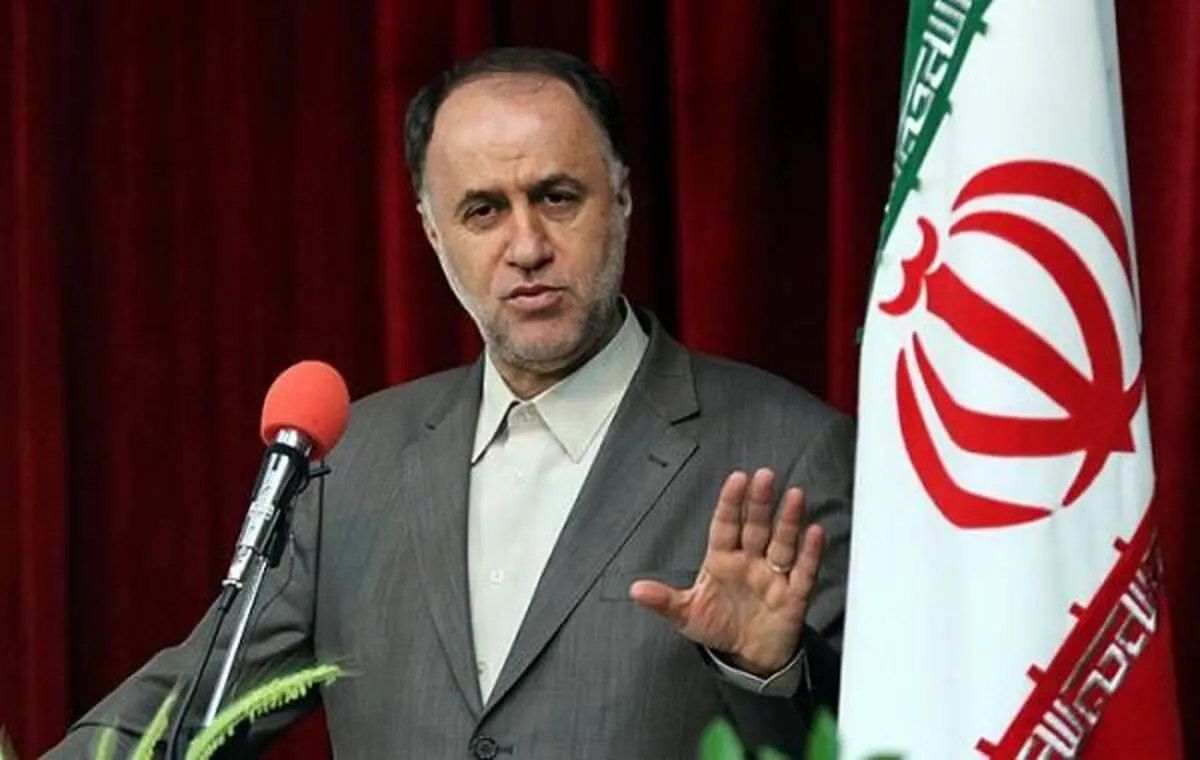 حاجی بابایی وزير احمدى نژاد: استفاده از "وزير اصلاح طلب بى حاشيه" بلامانع است!