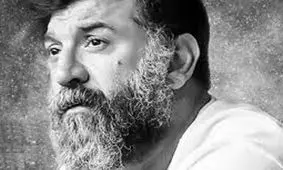 تصویری تلخ و باورنکردنی از سنگ مزار علی انصاریان