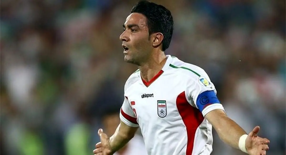 دعوت از نکونام برای تماشای دربی در آلمان