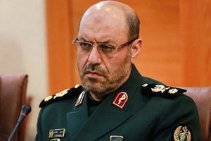 ۲ شرط سردار دهقان برای رابطه با آمریکا در صورت رئیس جمهور شدن/ در ایران امکان اعمال نظامی‌گری وجود ندارد