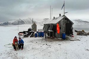 2 زن یک سال تمام در قطب شمال بدون حضور مردان سپری کردند