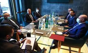 دیدار سعد الحریری با وزیر خارجه روسیه در امارات