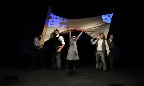 اعتراض کارگران لهستانی در جشنواره تئاتر «فجر»