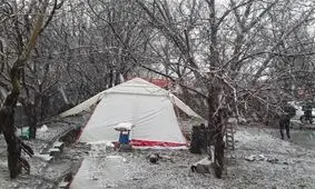 زندگی چادری در دنا با سرمای زیر صفر درجه جریان دارد