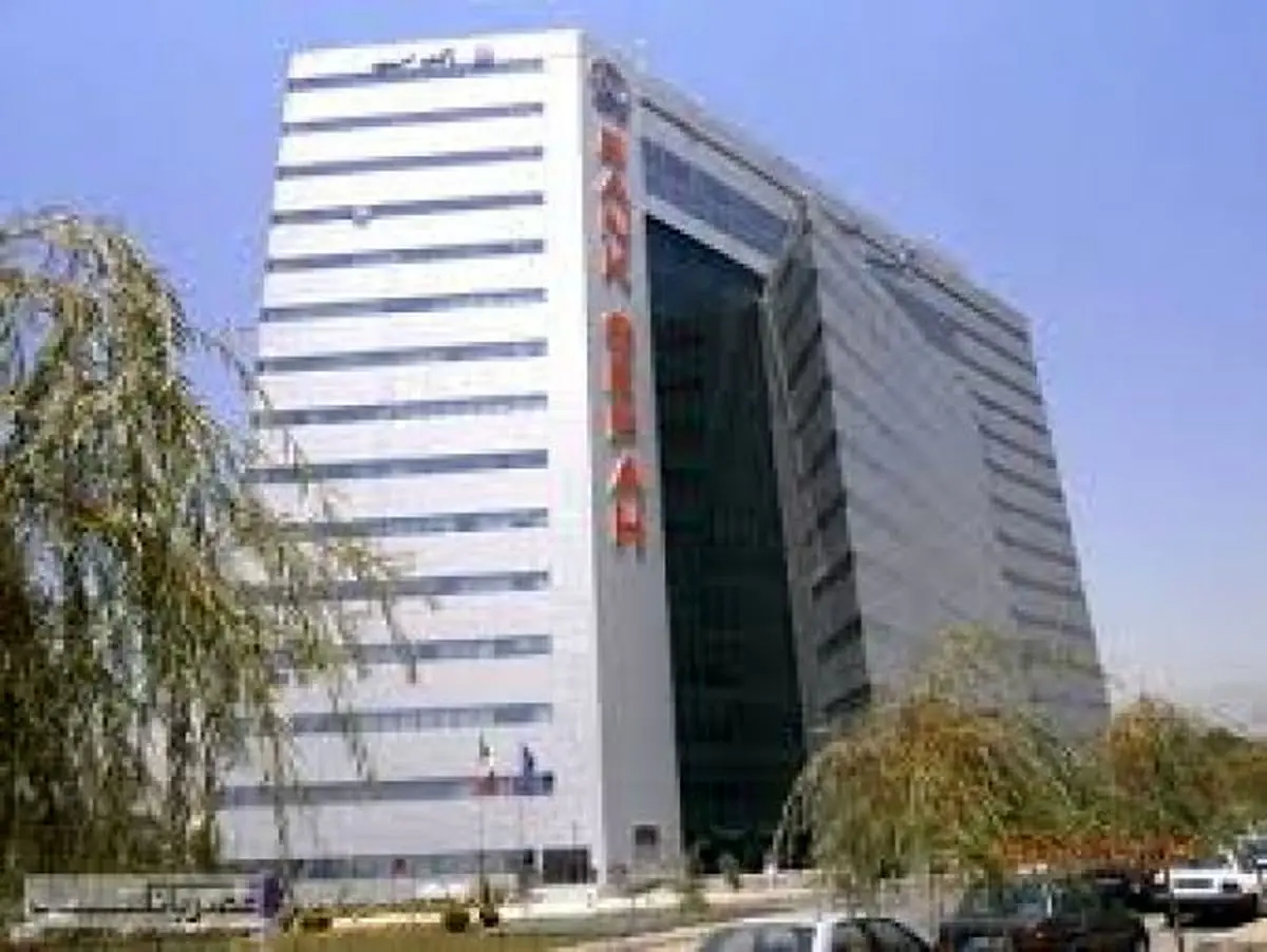 عیادت مدیرعامل بانک سپه از ناصر یمین مردوخی پیشکسوت رسانه