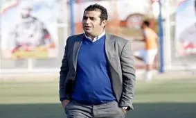 علی ۳۰ ثانیه و تکل سنگین علی انصاریان/ عکس