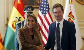 دادگاه بولیوی حکم دستگیری رئیس جمهور سابق و وزرای او را صادر کرد