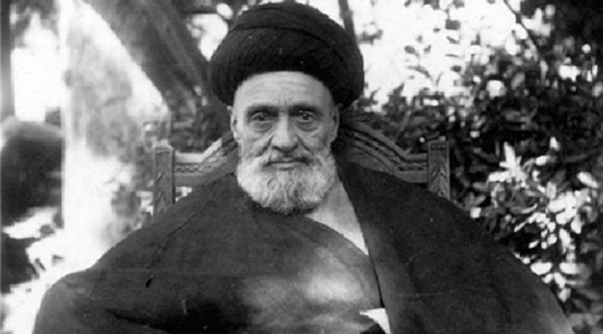 آیتالله کاشانی که بود و در ملی شدن صنعت نفت چه نقشی داشت؟