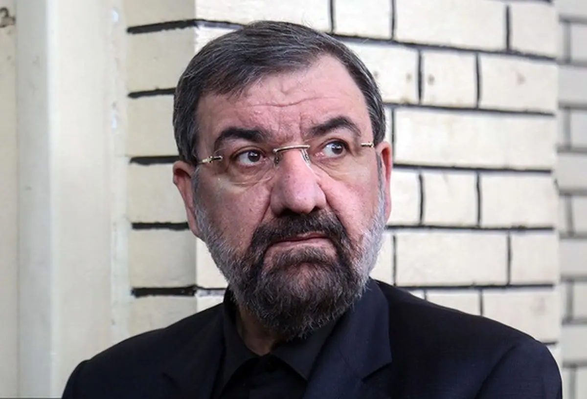 راه حل محسن رضایی برای لغو تحریم ها: غنی سازی اورانیوم را به ۶۰ درصد برسانیم