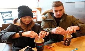 راهکار عجیب یک زوج برای جلوگیری از طلاق/ عکس