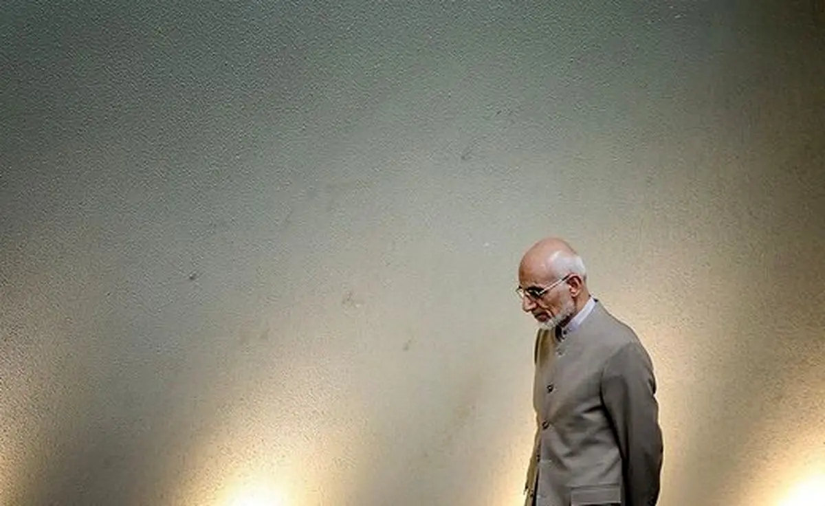 میرسلیم: اصولگراها وارد رقابت تخریبی شده اند/ شانس اصلاح‌طلبان در ۱۴۰۰ کم است