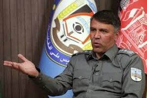 وزیر کشور افغانستان: نمی گذاریم طالبان اراضی ما را بگیرند