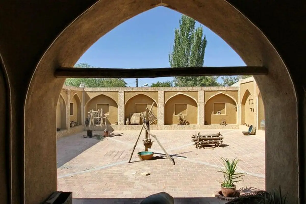 خسارت ۲۷۰ میلیاری کرونا به صنعت گردشگری استان مرکزی