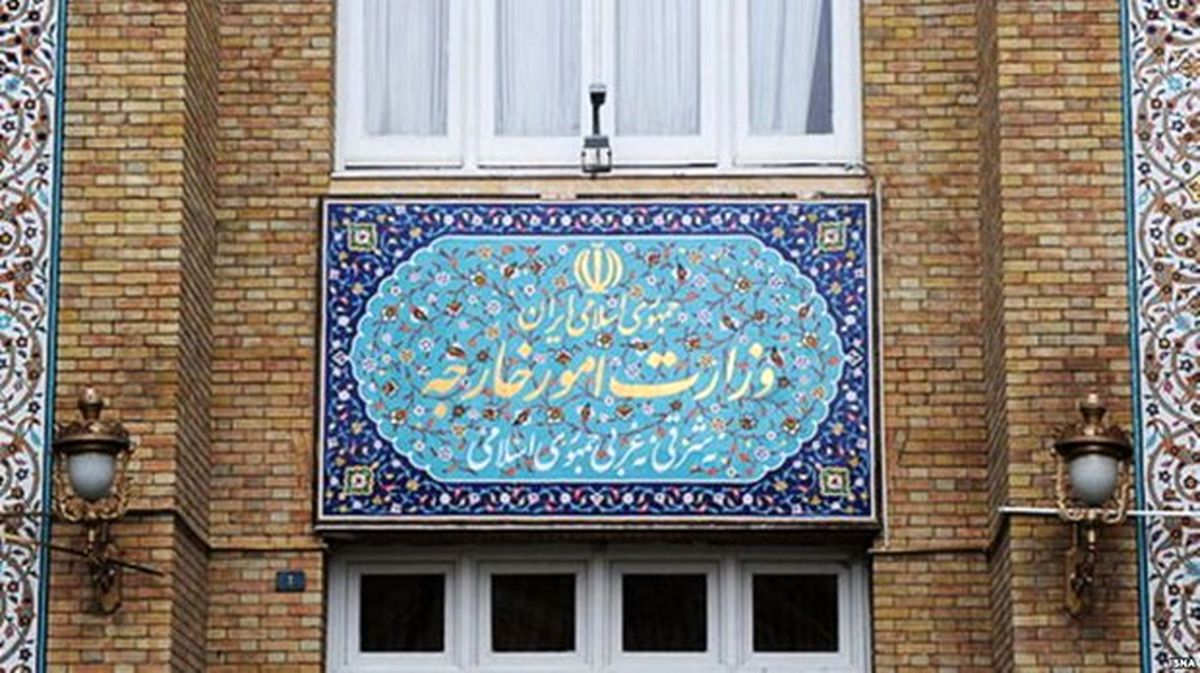 سال 99، سال تصمیمات مهم دیپلماتیک/ گذر از غرب به شرق، پشت پرده قرارداد 25 ساله با چین/ از ملاقات با طالبان تا حرکت جالب فروش نفت به ونزوئلا/ سیاست خارجی ایران در سال 99 چه نمره ای میگیرند؟