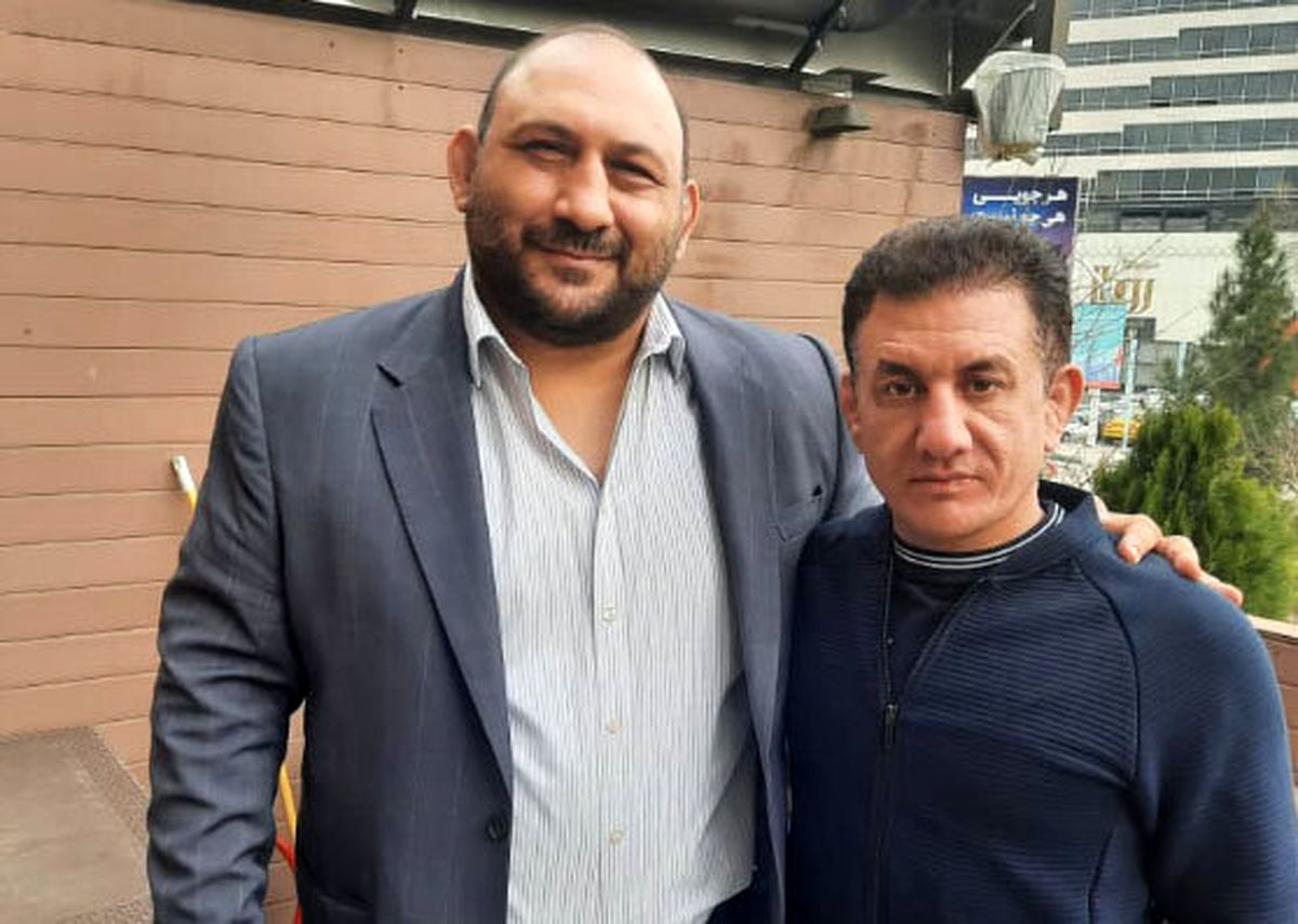 آشتیکنان علیرضا رضایی و سرمربی تیم ملی کشتی آزاد