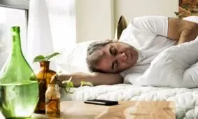 رکورد شکنی فیلم سینمایی ساعت 5 عصر+ اینفوگرافیک از مهران مدیری