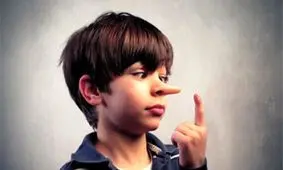چگونه به بچه‌ها یاد دهیم که دروغ نگویند؟