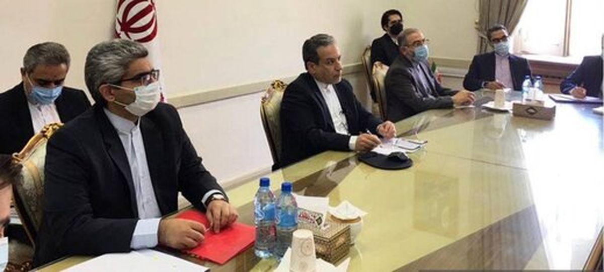 توافق ایران و ۱+۴ برای حضور آمریکا در جلسه آینده کمیسیون برجام / تحریمها سهشنبه آینده لغو میشود؟