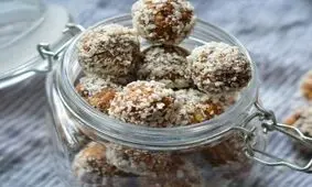طرز تهیه شیرینی پر انرژی جو دو سر