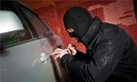 انهدام باند بزرگ سرقت و سند نمره خودرو در فارس