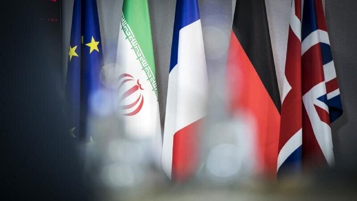روزنامه کیهان: مذاکره غیرمستقیم، تله غرب است/ کلید حل مشکلات اقتصادی در پاستور است نه وین