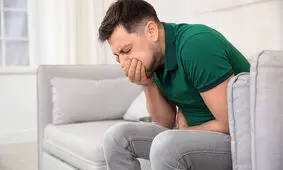 آیا تهوع از علائم قطعی درگیری ریوی در کرونا است؟