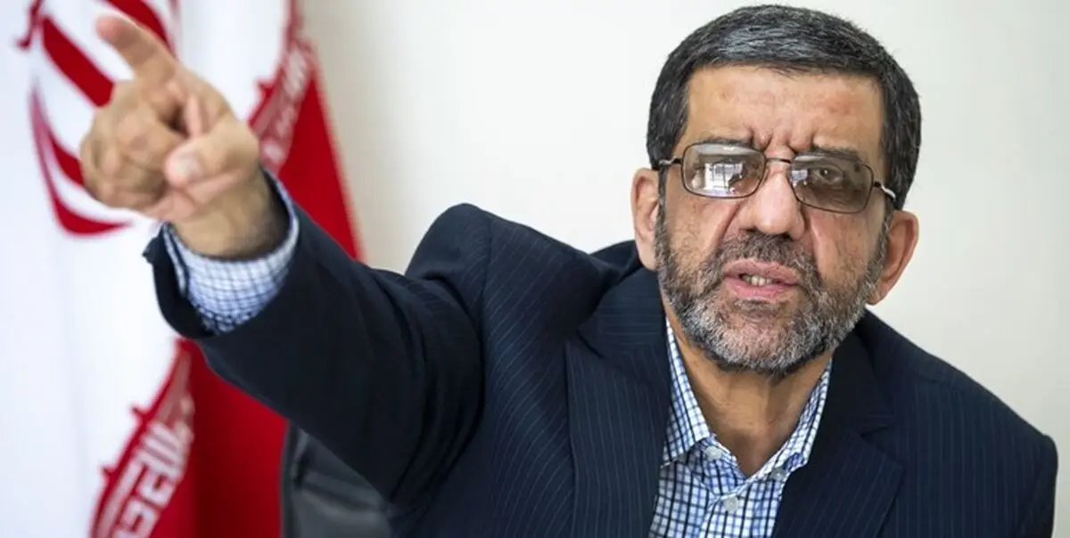 ضرغامی: آدم‌های آویزان رجل سیاسی نیستند/ تابلوی من در انتخابات، زیر میز زدن است/ به نوبخت گفتم توزیع را یا از موسوی یاد بگیرید یا احمدی‌نژاد