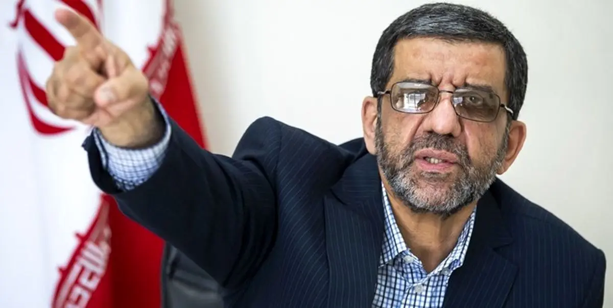 ضرغامی: آدم‌های آویزان رجل سیاسی نیستند/ تابلوی من در انتخابات، زیر میز زدن است/ به نوبخت گفتم توزیع را یا از موسوی یاد بگیرید یا احمدی‌نژاد