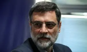 پشت‌پرده دستگیری‌ها در مجلس در پرونده آمدنیوز / رئیس‌جمهور شوم، مساله سربازی اجباری حل می‌شود / امیدوارم گاندو۳ در مورد ریزشها در بورس باشد! / پرونده عنابستانی در انتظار حکم دادگاه / ققط ۲۲میلیون تومان حقوق می‌گیرم