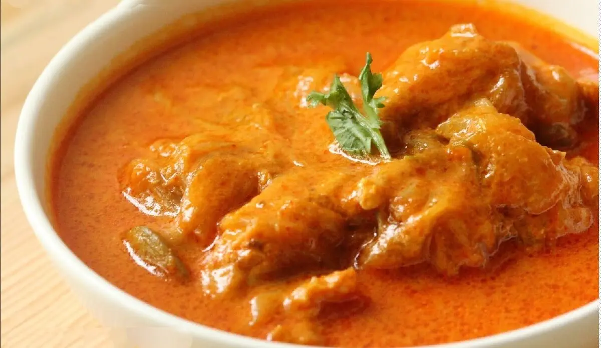 طرز تهیه خورش مرغ و نارگیل