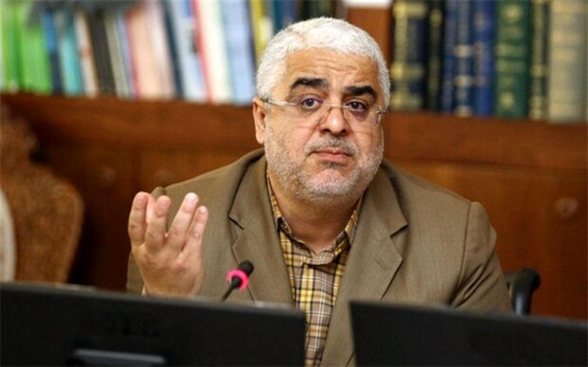 اصلاحطلبان بهتر از لاریجانی برای انتخابات پیدا نمیکنند/ ظریف دولتمرد نیست