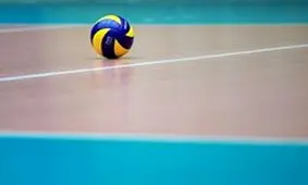 حضور بدون ماسک ملی‌پوش کرونایی والیبال در اماکن عمومی