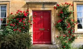 درب مناسب برای خانه چه ویژگی دارد؟
