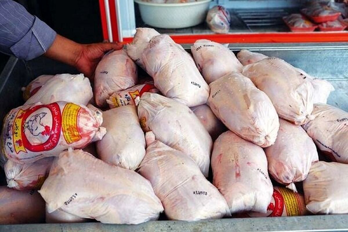 تقاضای مرغ در بازار همدان کاهش یافت